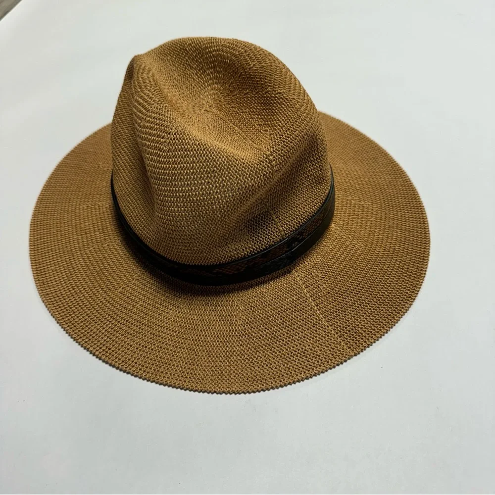 Express Hat - Picture 3 of 6